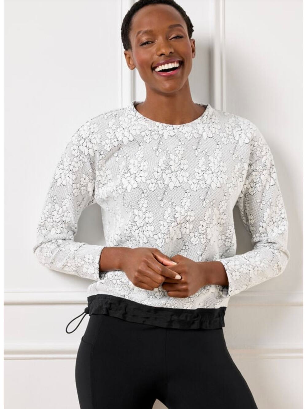 T By Talbots Womens S Black White Cherry Blossom Jacquard Crewneck Sweater